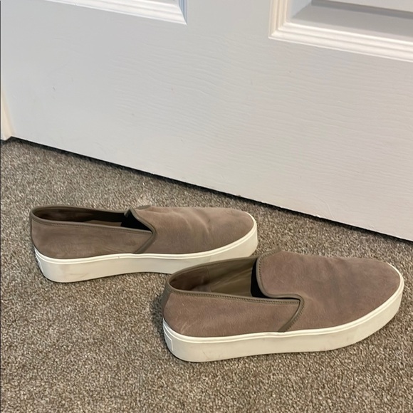 VINCE Platform Slip-On Suede Sneakers - Picture 4 of 15